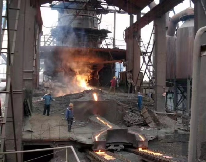 pig-iron-iron-ore-sinter-blast-furnace-iron-making-process.jpg